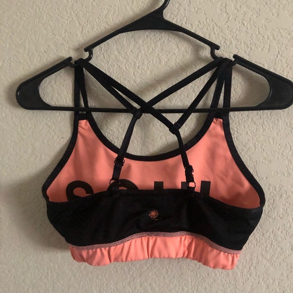 Soul Cycle Reversible Strappy Bra Missing Size - Picture 3 of 4